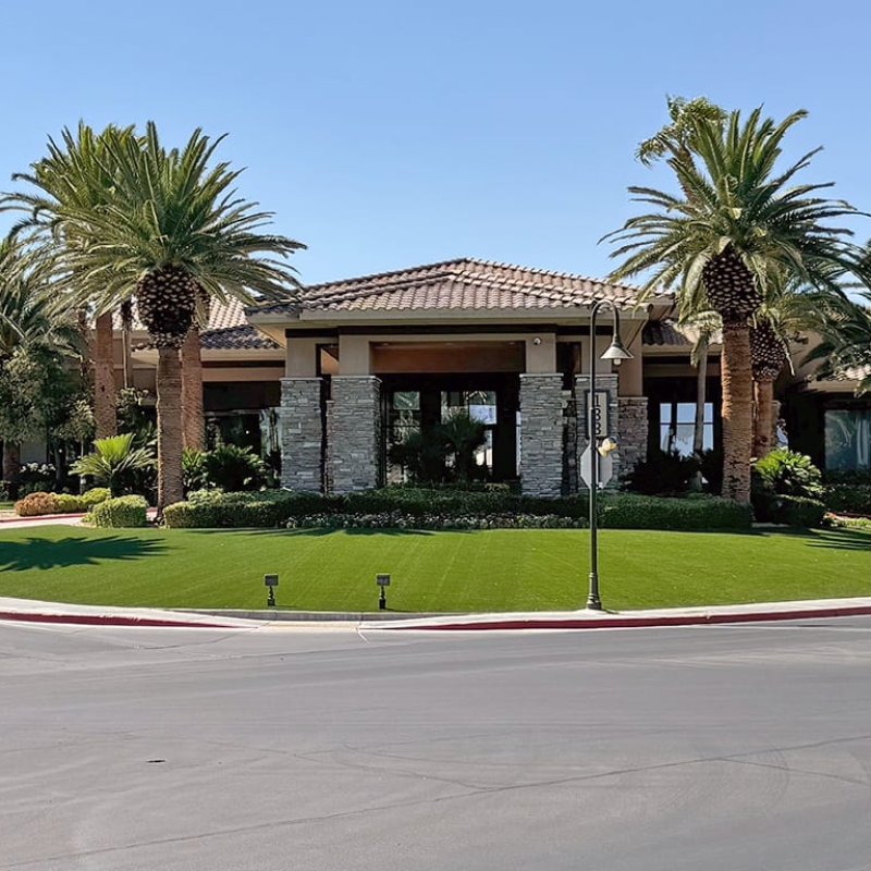 RR-ClubHouse1
